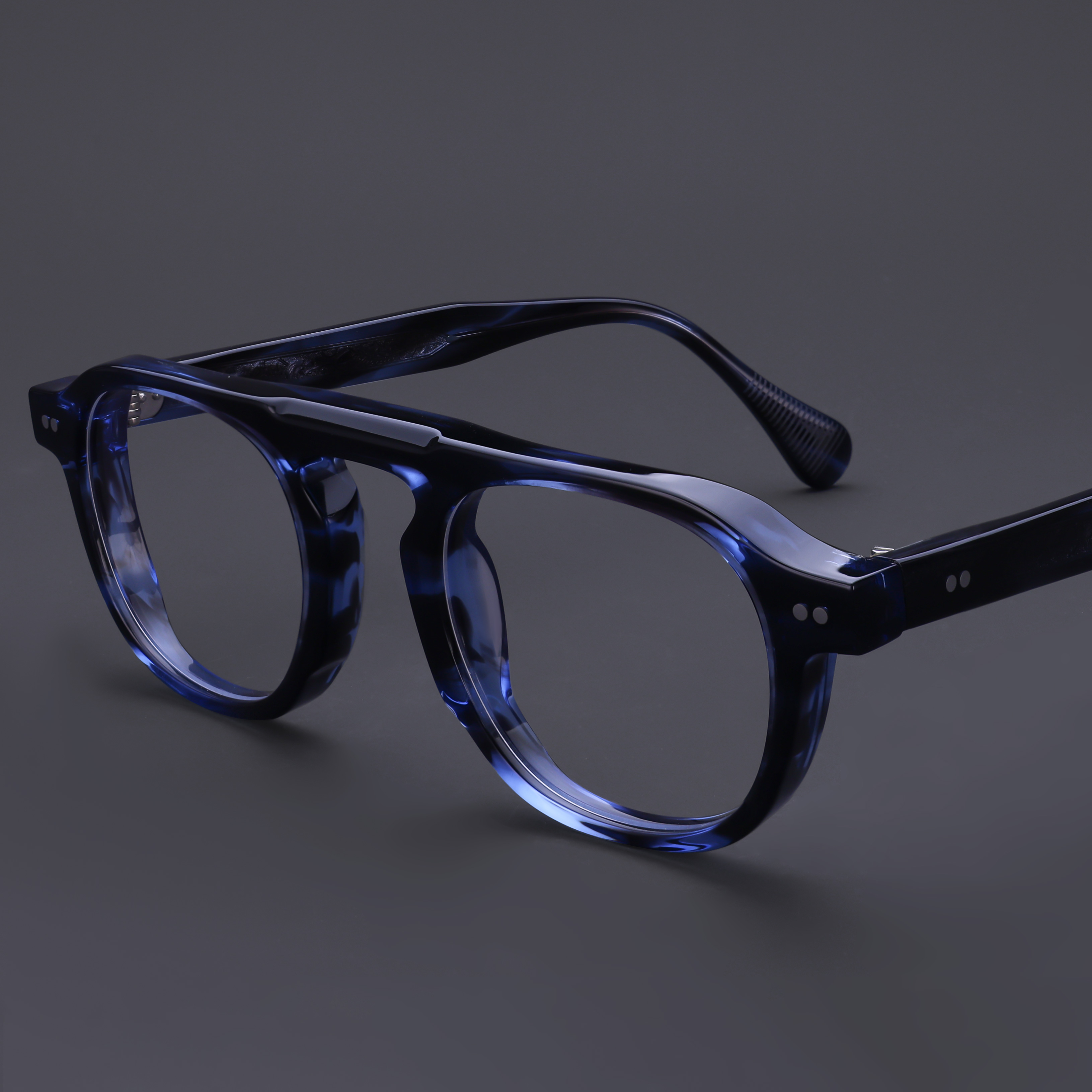 Eyewear Angle View 1