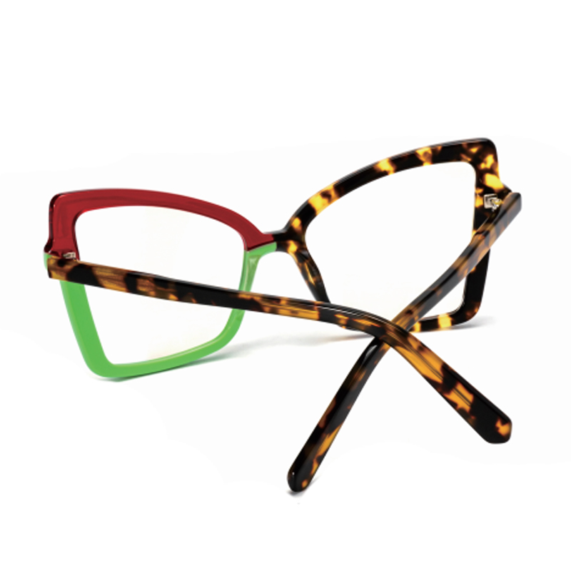 Eyewear Showcase