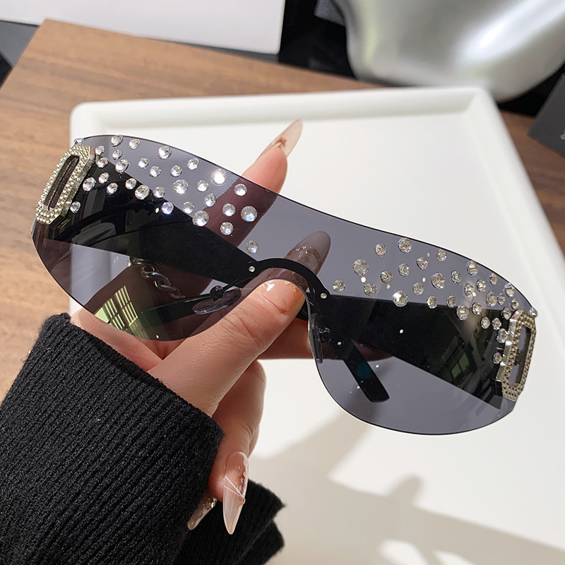 New Stylish Handmade Dot-decorated Women's Oversized Rimless Sunglasses UV400 Diamond-accented Fashionable Square Frame