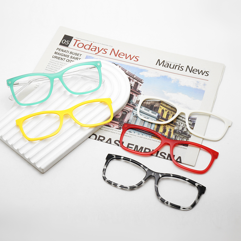 Newest 5 in 1 Non Lenses TR90 Clip on Magnetic Glasses Square Optical Frame Men Multi-color Glasses Frame Female with Pouch