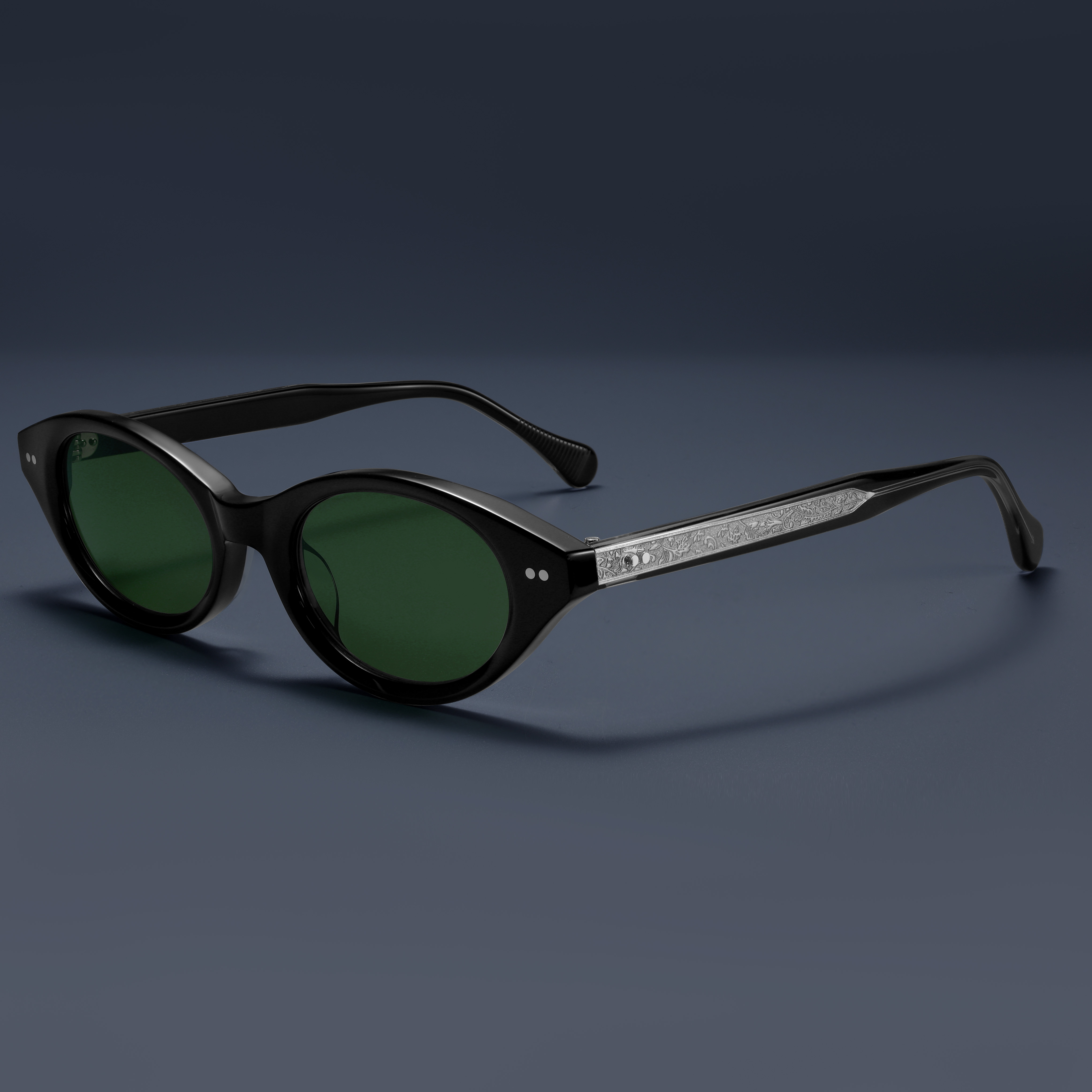 Eyewear Angle View 3