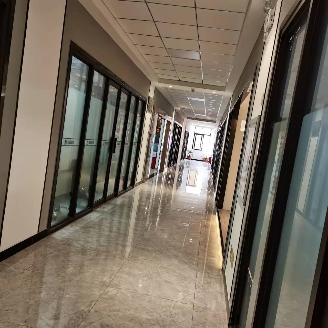 Showroom View