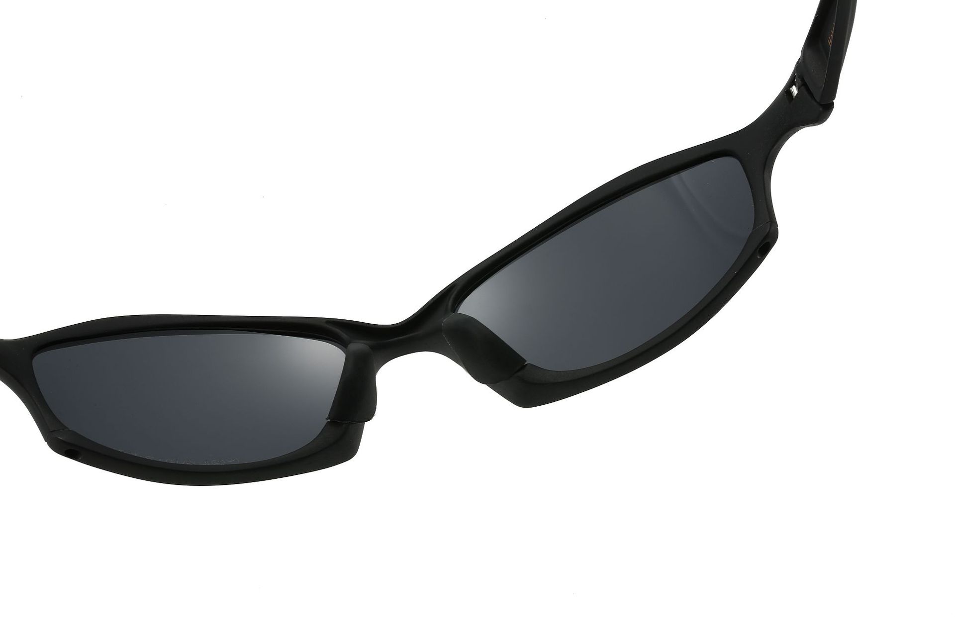 Tomahawk Full Frame Unisex Sunglasses with Sand-Colored Polarized Lenses and Spring-Hinge Metal Arms